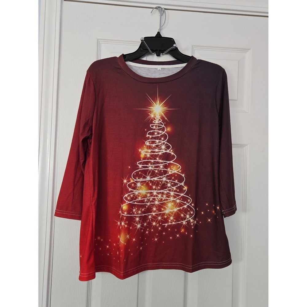 Womans 3/4 Sleeve Top Size Medium Has A Tree.